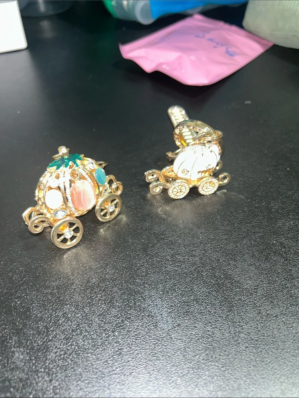 Gold-Tone Crystal Carousel Keychain Charm – Pink & White Accents
